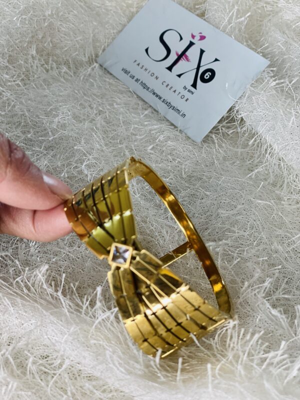 Anti Tarnish Broad Bracelet - Image 2