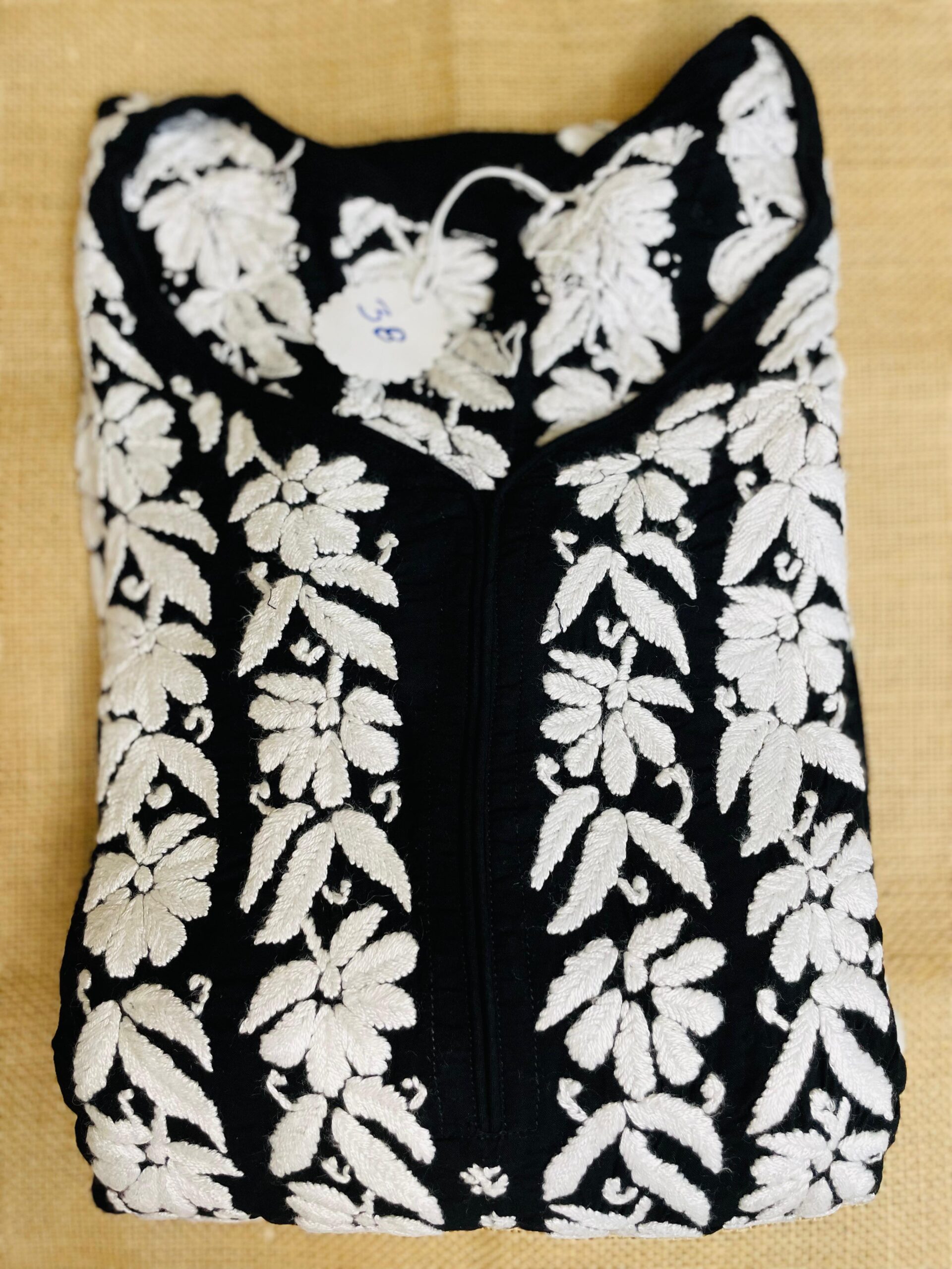 Chikankari Black & White