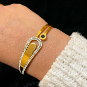 Anti tarnish bracelet