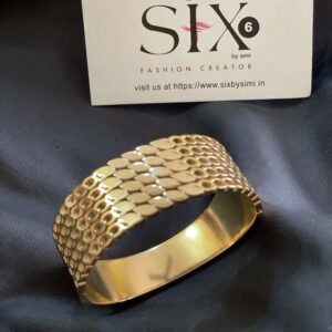 Anti tarnish broad bracelet