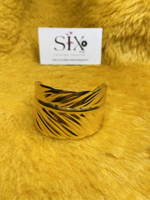 Anti tarnish statement bracelet