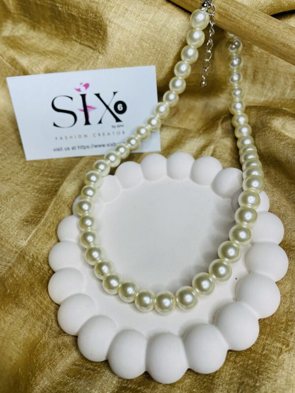 Pearl necklace - Image 2