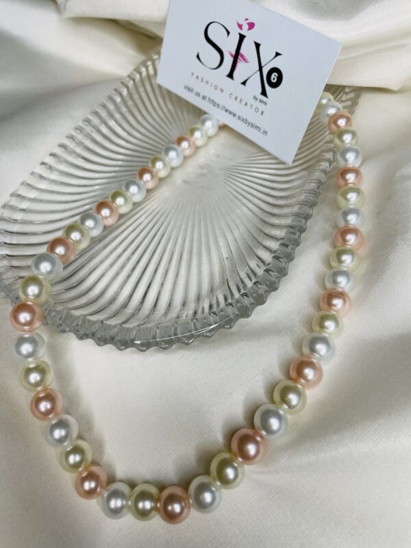 Pearl necklace - Image 2