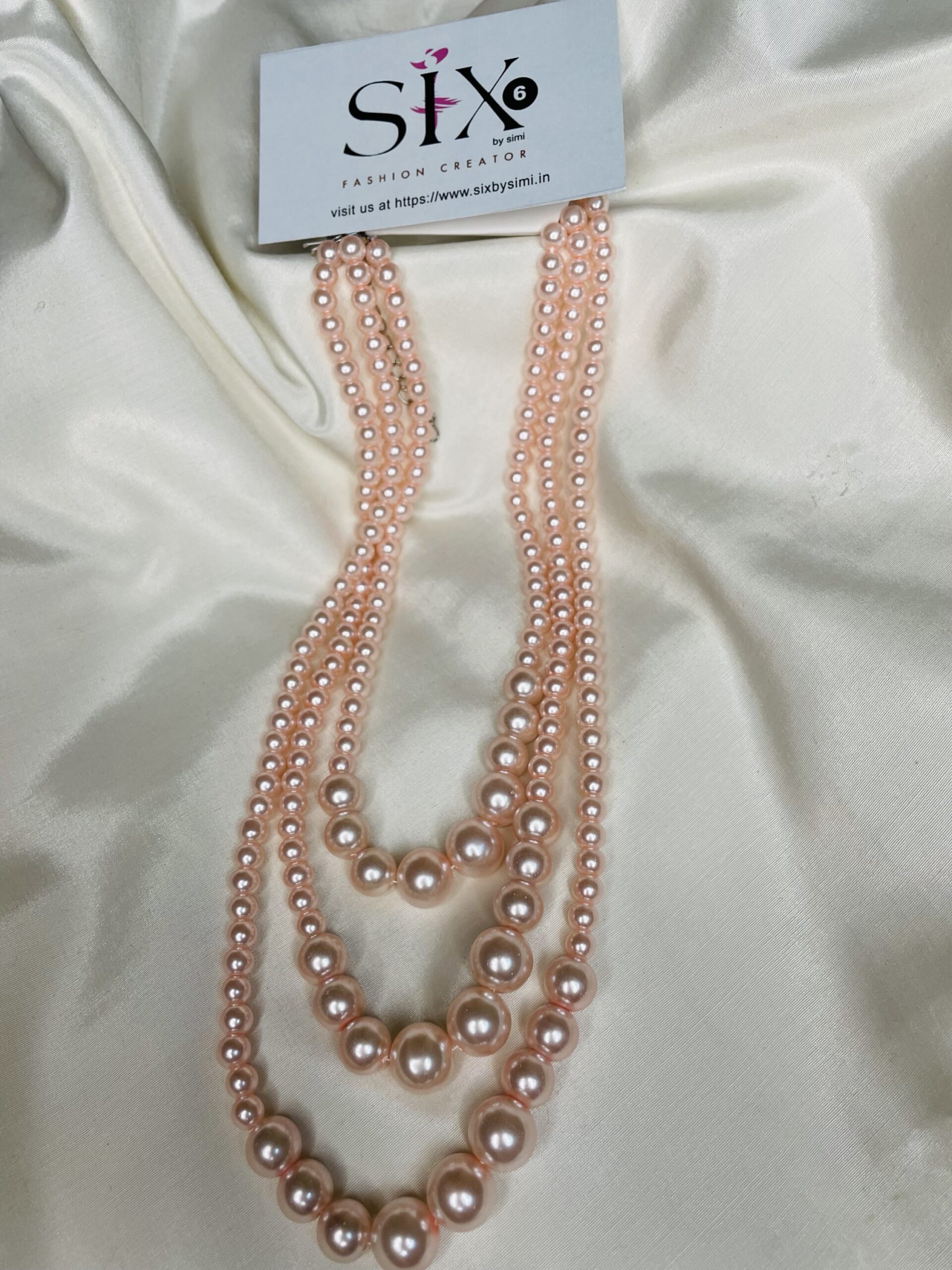 Pearl necklace