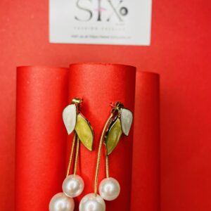 LEAF DROP TASSEL STUD EARRINGS