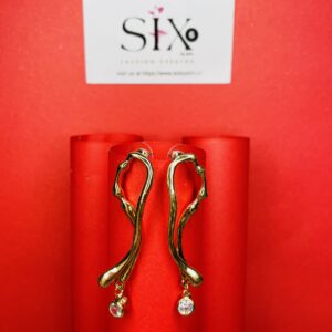 Unique curve earrings