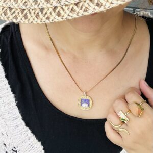 Anti tarnish chain with pendant