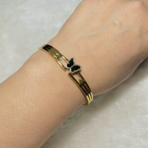 Anti tarnish bracelet